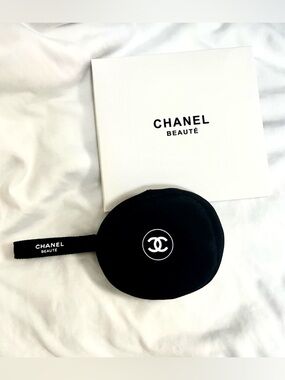 CHANEL Black Round Cosmetic /Coin/Airpod or Travel Pouch NWB